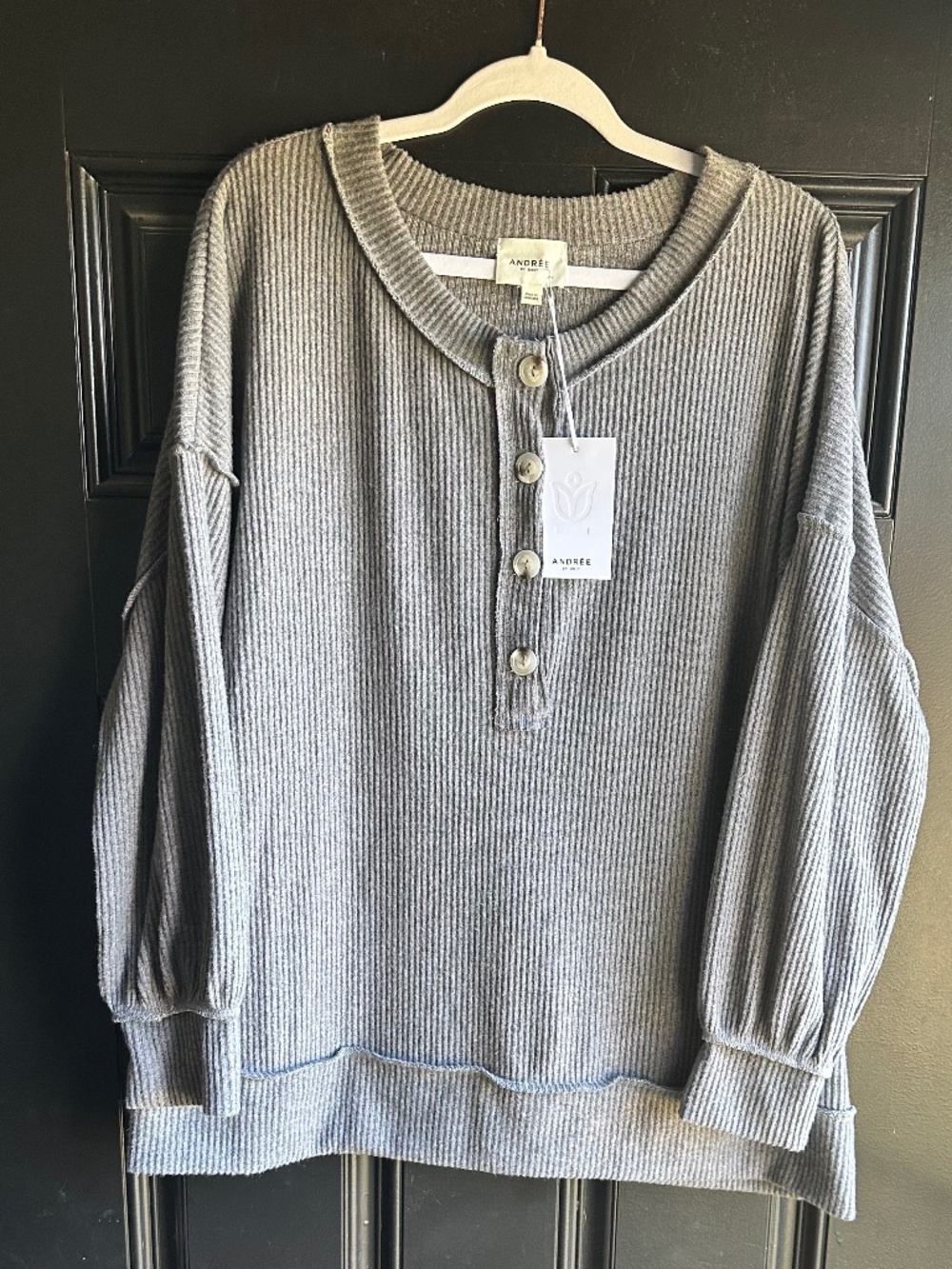 Andree Long Sleeve Ribbed Henley Top - Grey